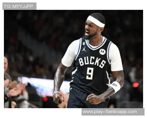 雄鹿前锋波蒂斯荣获一月份鲍勃兰尼尔社区关怀奖表彰贡献